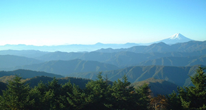 雲取山からの展望（環境省提供）