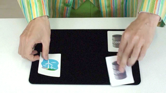 左隅に『風車』カード、右側には『OIL』カードを2つに分けて置く。