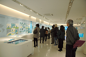 東京スイソミル１階の展示室
